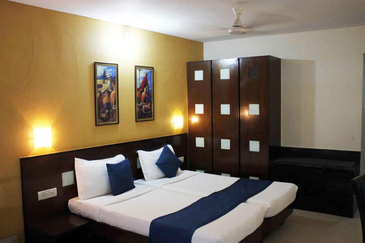 Sukh Hotel Bombaim Exterior foto